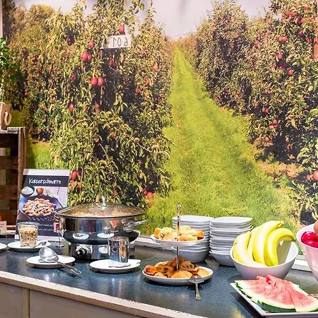 Quality Hotel, Star Premium Hotel