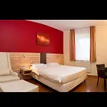 Szálloda Quality Hotel, Star Premium 3*