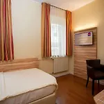 Quality Hotel, Star Premium Szálloda 3*
