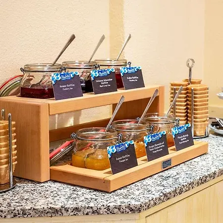 فندق Quality Hotel, Star Premium 3*