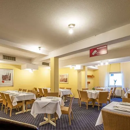 Quality Hotel, Star Premium Otel 3*