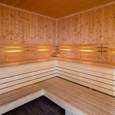 Quality Hotel, Star Premium بريمين