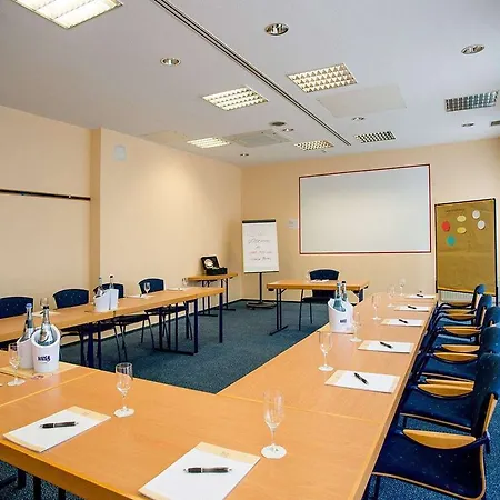 Quality Hotel, Star Premium فندق