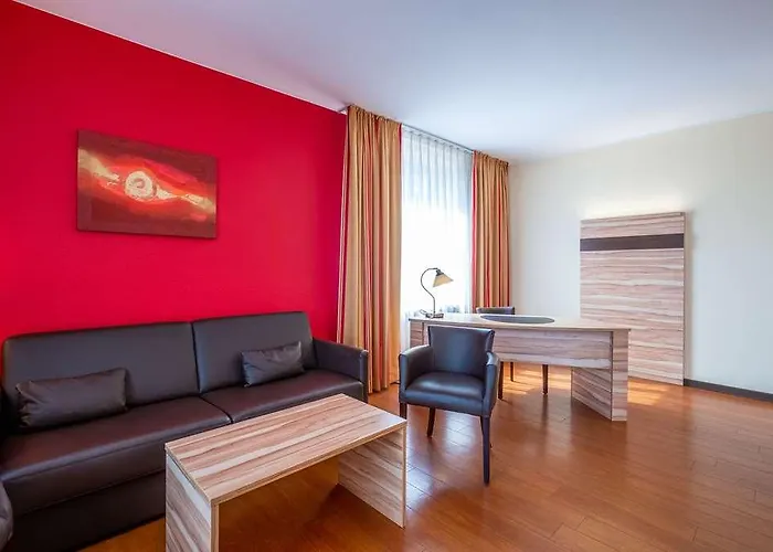 Quality Hotel, Star Premium Готель 3*