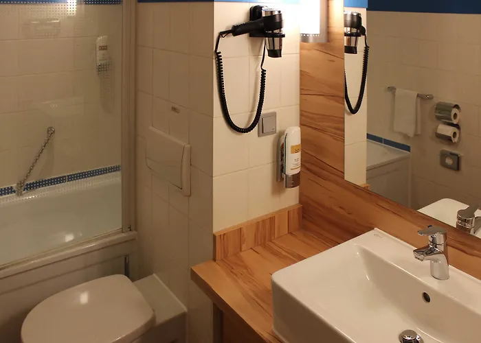 Quality Hotel, Star Premium Готель 3*